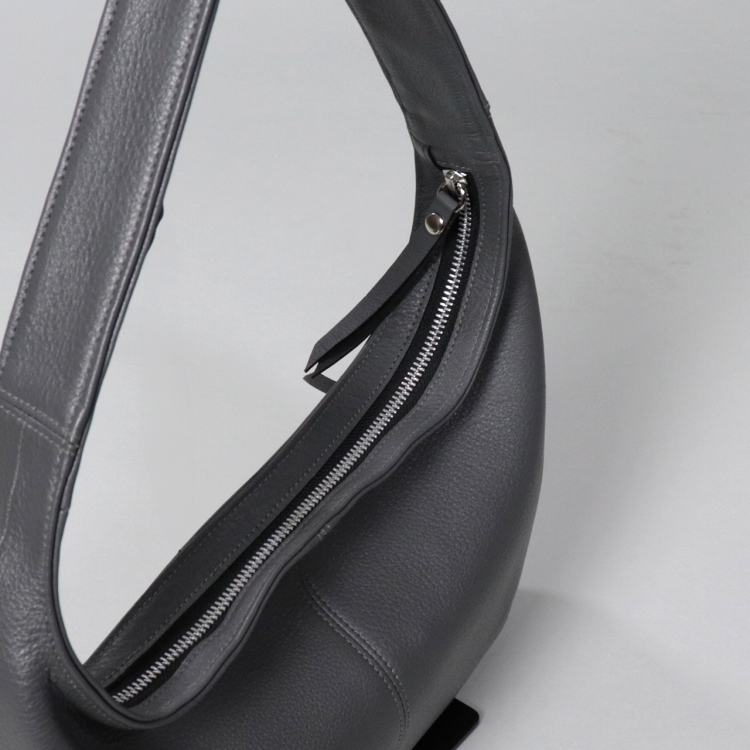 レジーナ　rejina　国産本革　タンニンなめし　オールレザー　ディープグレー　オリジナル　ハンドメイド本革　牛革トートバッグ　ハネアント神戸