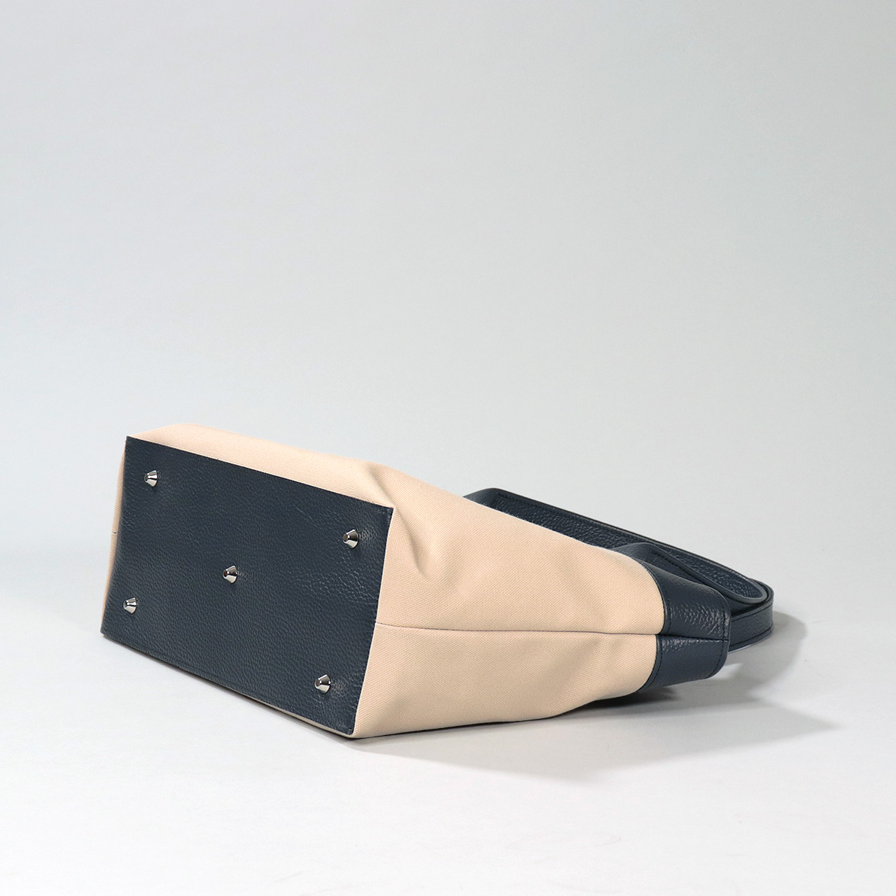 サシャ　SASYA　国産本革　姫路レザー　クロムなめし　富士金梅8号帆布　ベージュ　ネイビー　オリジナル　ハンドメイド本革　牛革トートバッグ　ハネアント神戸