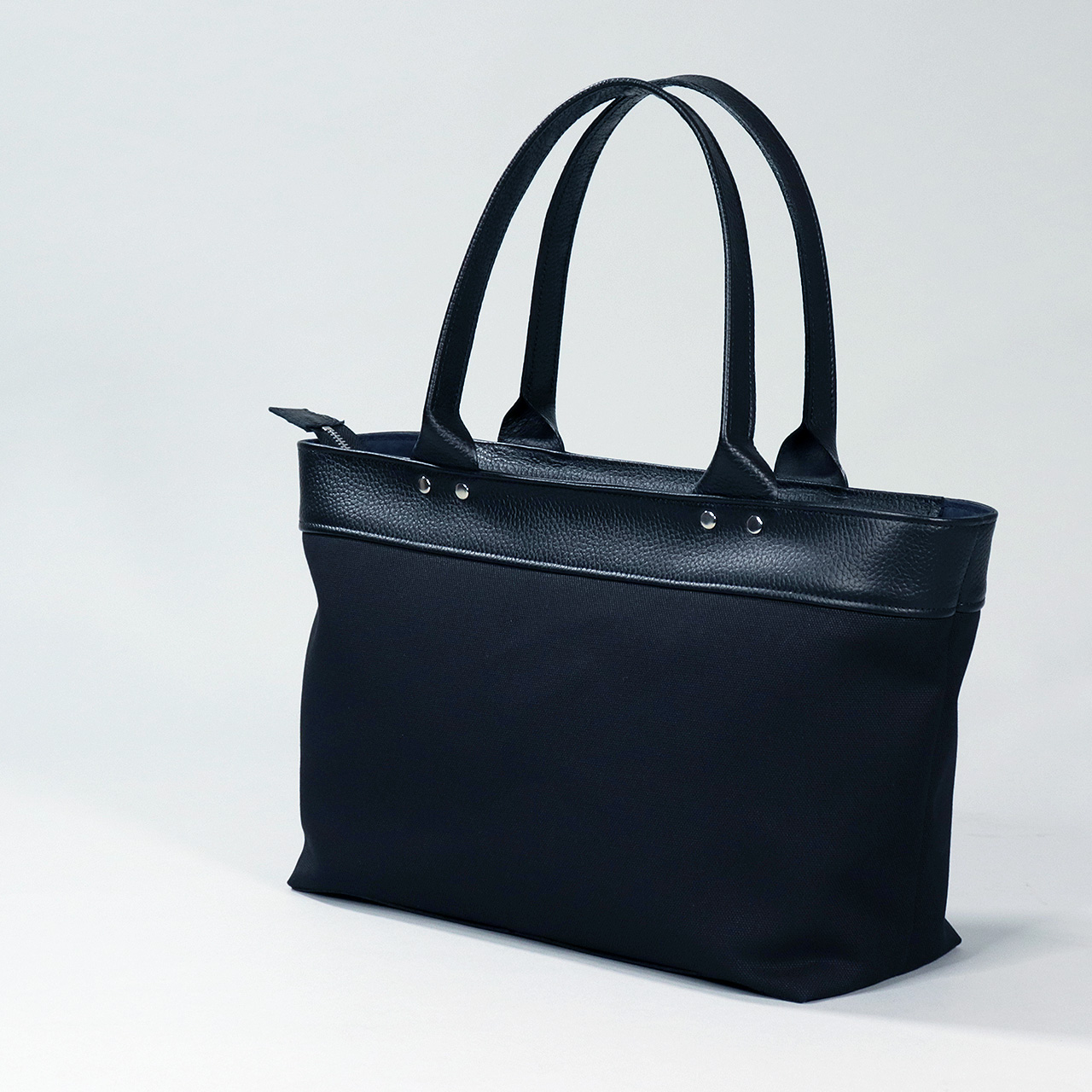 サシャ　SASYA　国産本革　姫路レザー　クロムなめし　富士金梅8号帆布　ブラック　オリジナル　ハンドメイド本革　牛革トートバッグ　ハネアント神戸