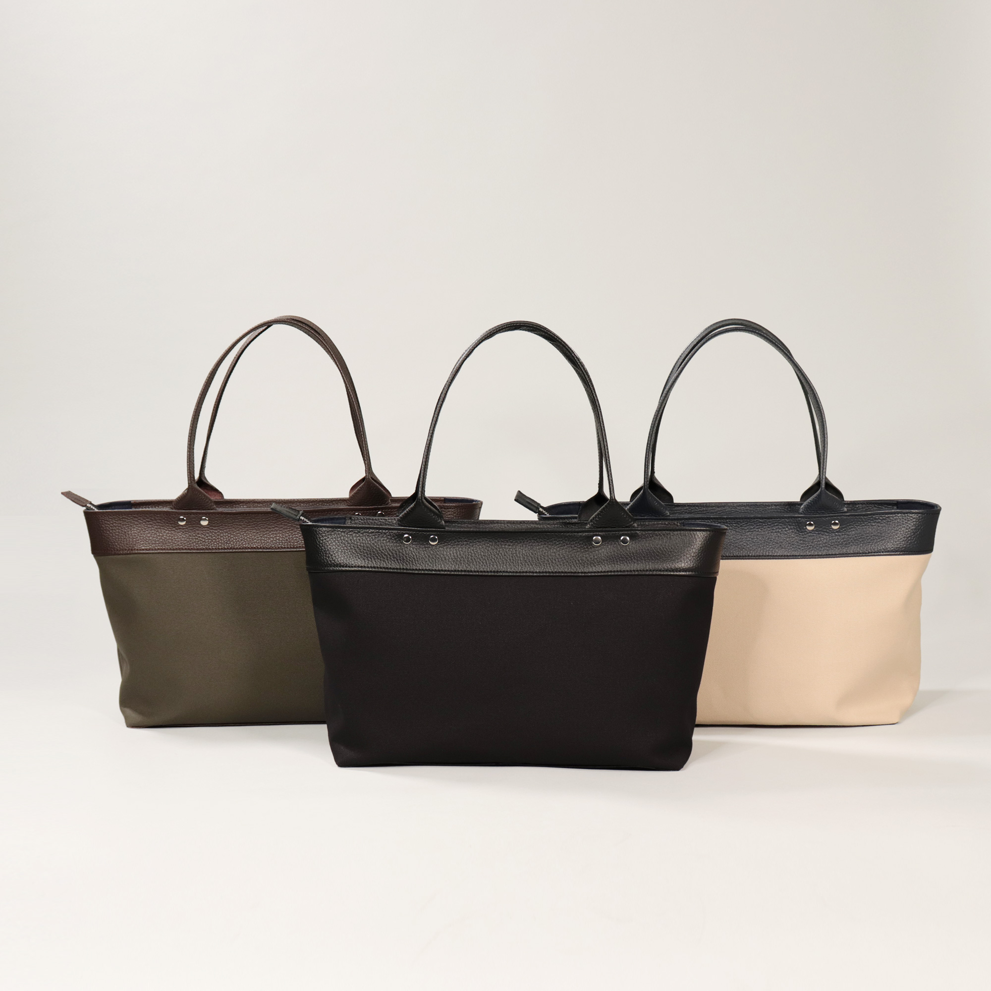 サシャ　SASYA　国産本革　姫路レザー　クロムなめし　富士金梅8号帆布　ブラウン　カーキ　オリジナル　ハンドメイド本革　牛革トートバッグ　ハネアント神戸