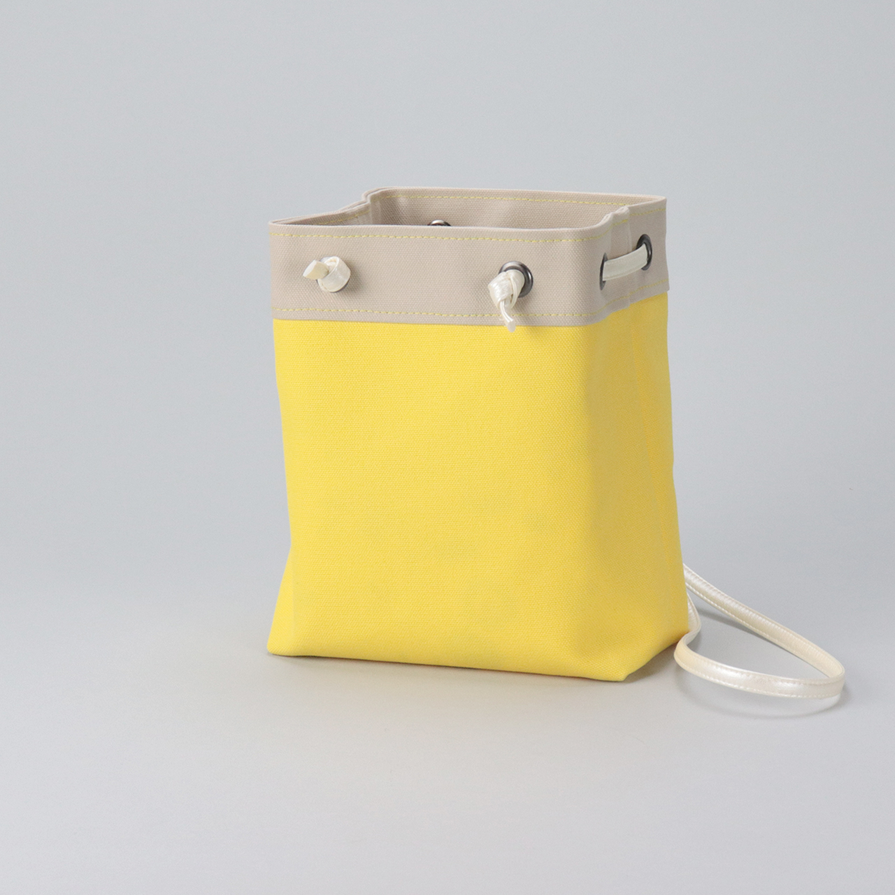 ピクニックショルダー　picnicshoulder　北欧生地×富士金梅 8号帆布　イエロー×ベージュ　オリジナル　ハンドメイド帆布ポシェット　ハネアント神戸