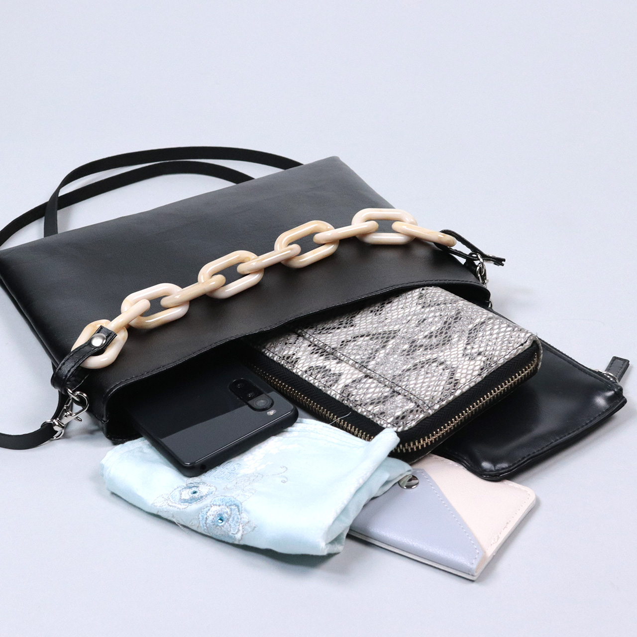 LINK　リンク　北欧生地×合皮　ベージュ　オリジナル　ハンドメイドサコッシュ　2wayショルダーバッグ　ハネアント神戸