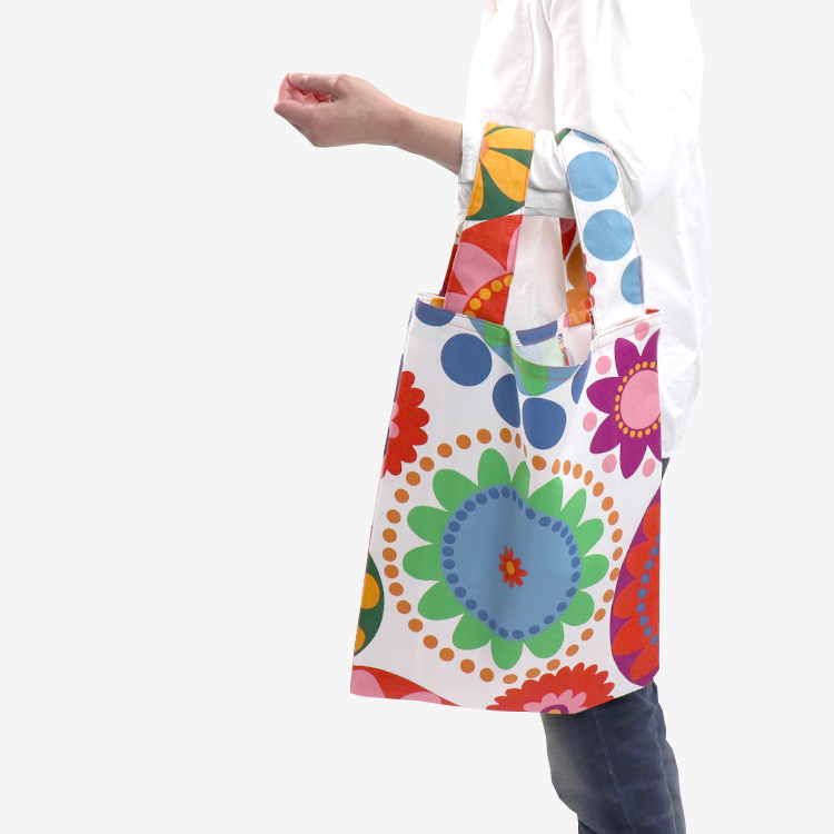 エコバッグ　北欧生地　オリジナル　ハンドメイドバッグ　コンパクト　ハネアント神戸