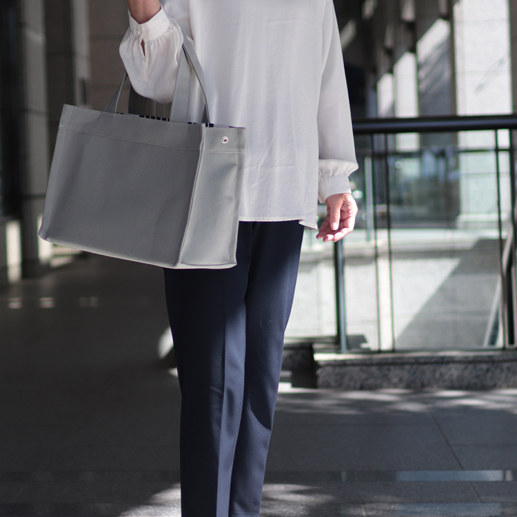 エヴリィトート　EveryTote　北欧生地×倉敷帆布 8号帆布　シルバー　オリジナル　ハンドメイド帆布トートバッグ　ハネアント神戸