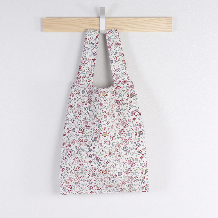 エコバッグ　北欧生地　オリジナル　ハンドメイドバッグ　コンパクト　ハネアント神戸