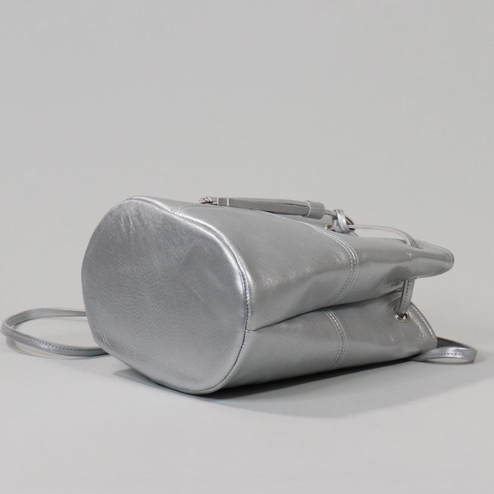 フラン　fran　yasumin　国産本革　クロムなめし　オールレザー　シルバー　オリジナル　ハンドメイド本革　牛革トートバッグ　ハネアント神戸