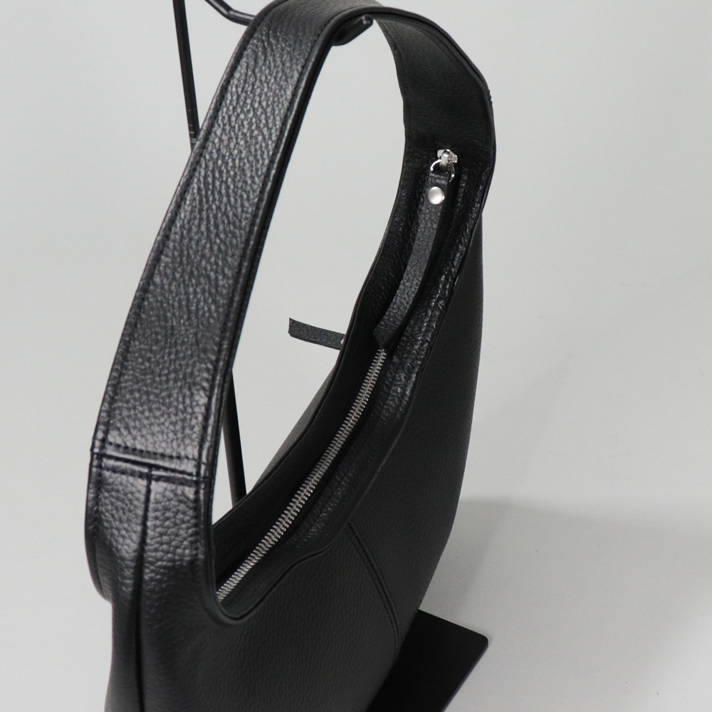 レジーナ　rejina　国産本革　オールレザー　ブラック　オリジナル　ハンドメイド本革　牛革トートバッグ　ハネアント神戸