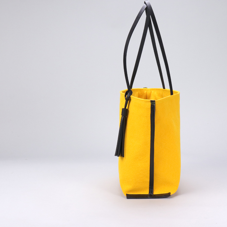 フラップトート　flaptote　北欧生地×倉敷帆布バイオウォッシュ 8号帆布　ひまわりイエロー オリジナル　ハンドメイド帆布トートバッグ　ハネアント神戸