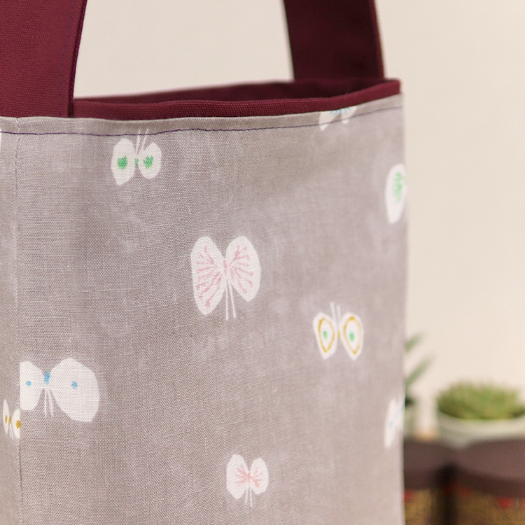 ミナペルホネン　mina perhonen　hana hane×倉敷帆布 8号帆布　リネン　オリジナル　ハンドメイド帆布トートバッグ　ハネアント神戸