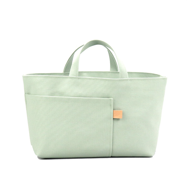 HANEANT KOBE（ハネアント神戸）のブランドタグと丁寧なステッチが特徴の富士金梅帆布シップトート　ハネアント神戸の帆布トートバッグ