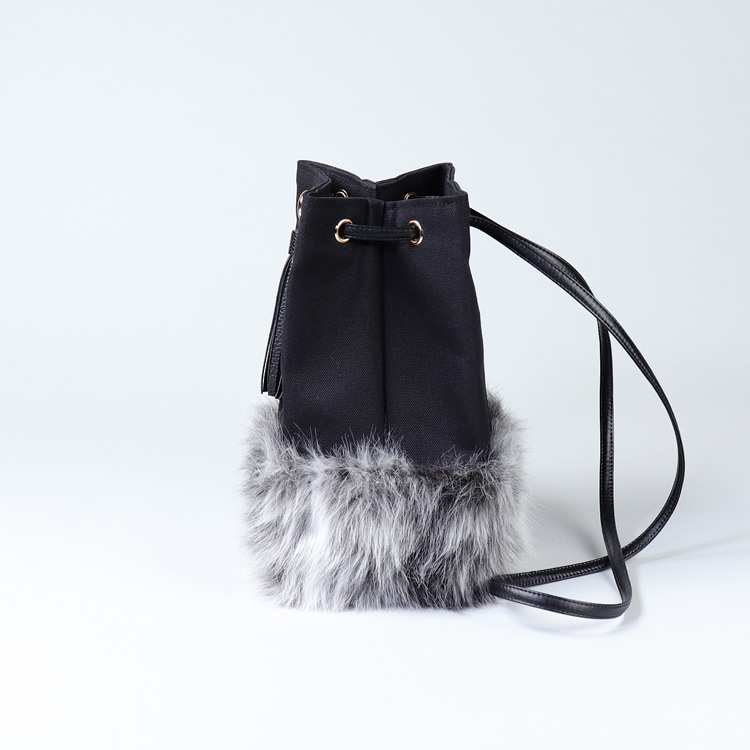 2wayランプリース　Lamplease　エコファー×北欧生地　レッド　オリジナル　ハンドメイド2wayエコファーショルダーバッグ　ハネアント神戸