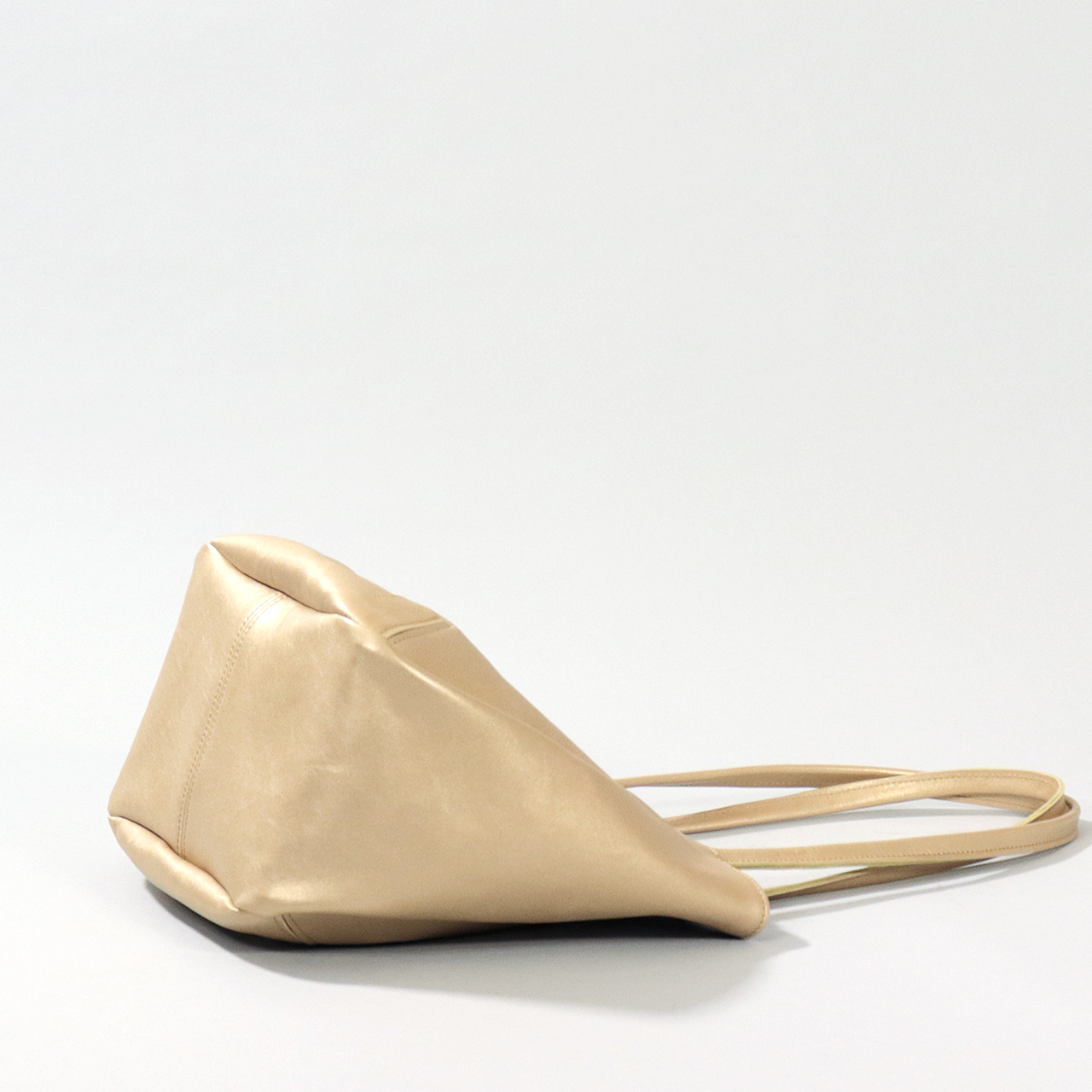 ヤスミン　yasumin　国産本革　クロムなめし　オールレザー　ゴールド　オリジナル　ハンドメイド本革　牛革トートバッグ　ハネアント神戸